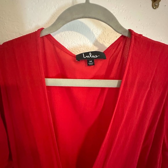 Red Classic Wrap Dress with flutter sleeves. NWT LuLus. Medium - Picture 10 of 10